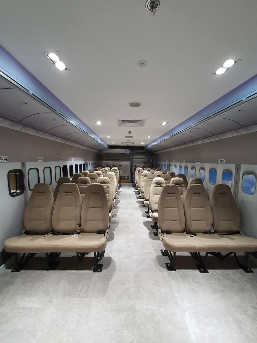 In-Flight · 비행기 기내